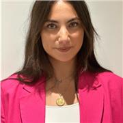 Insegnante per aiuto compiti scuola elementari e liceo